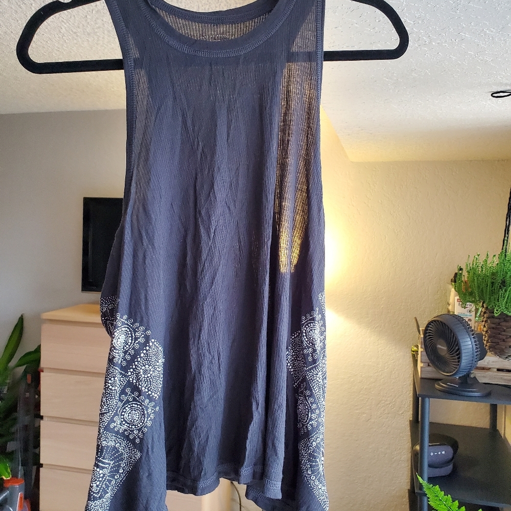 Billabong L high neck tank top